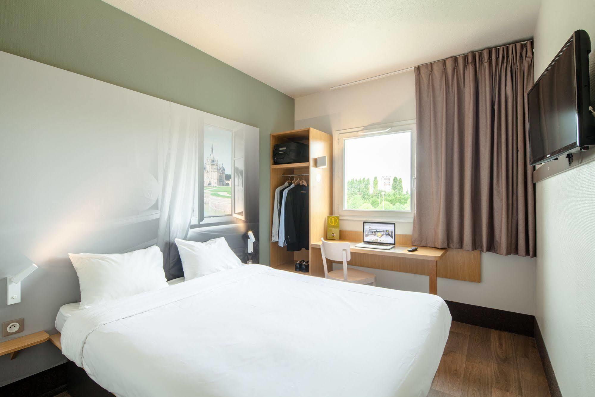 B&B Hotel Нуази-ле-Гран Экстерьер фото